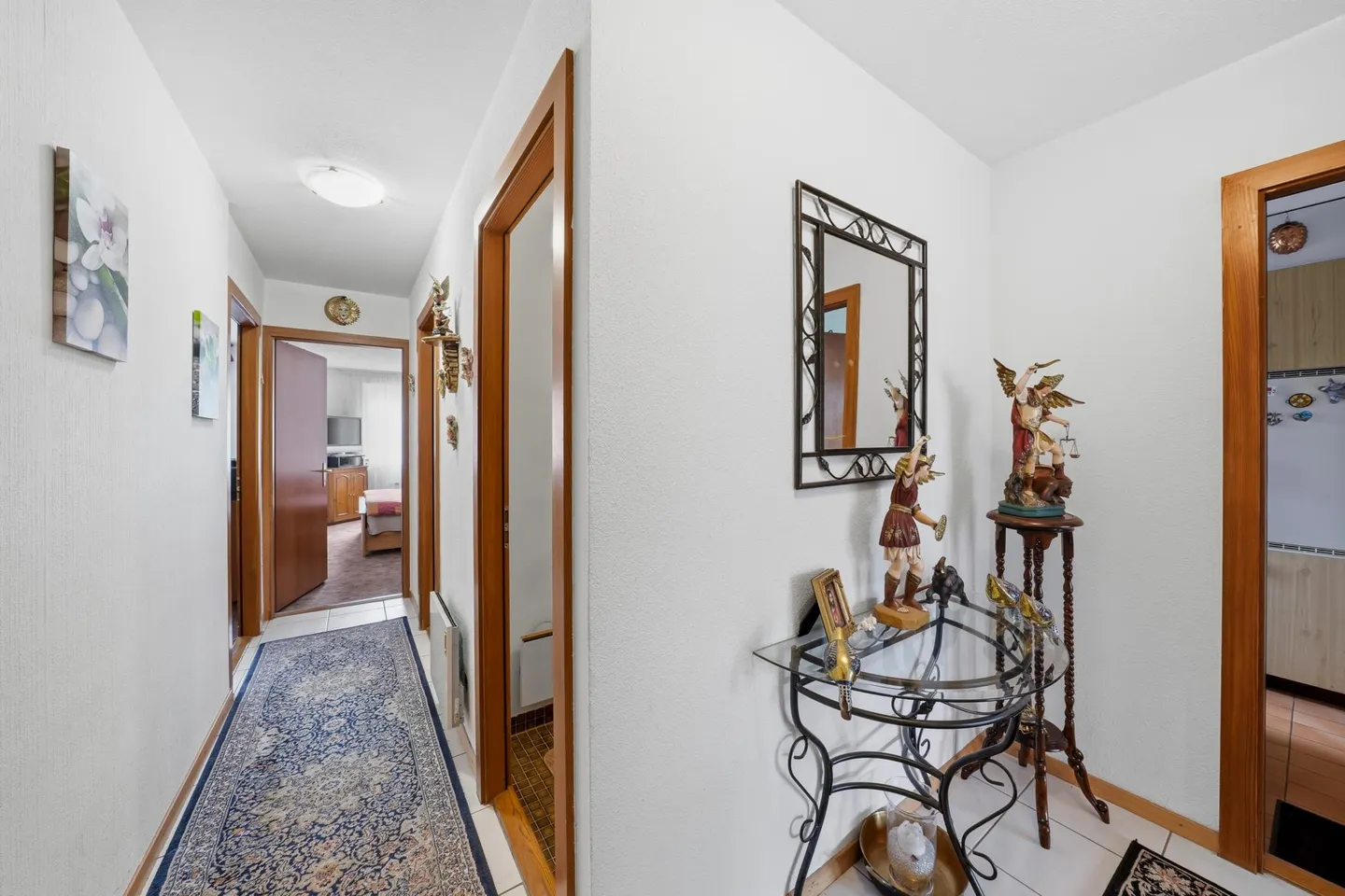 Appartement Charmant avec Balcon - Photo 2 sur 6