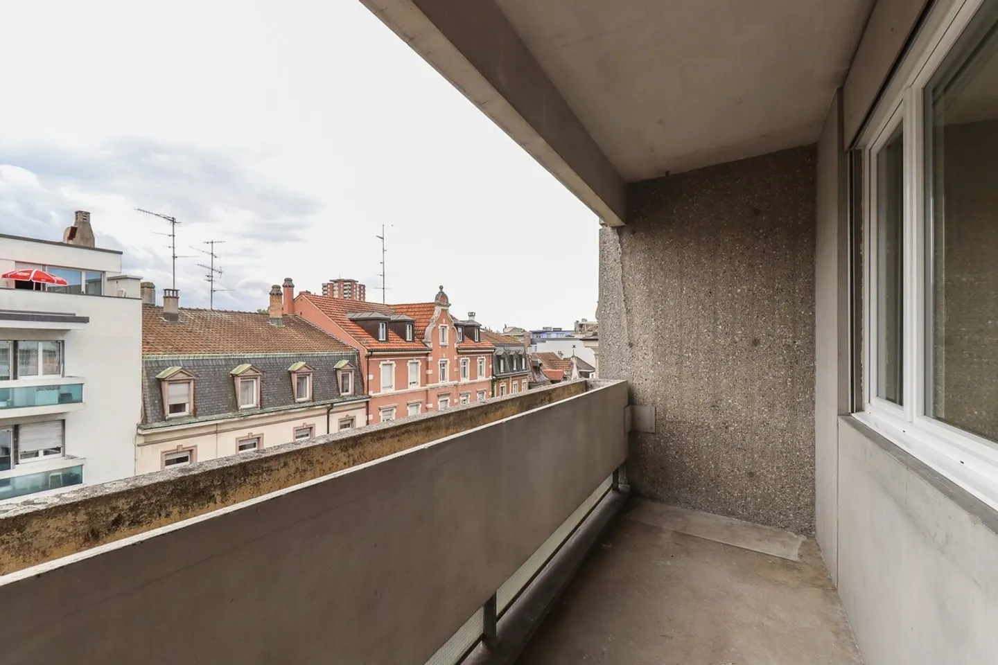 Bel appartement de 2,5 pièces au théâtre musical - Photo 8 sur 9