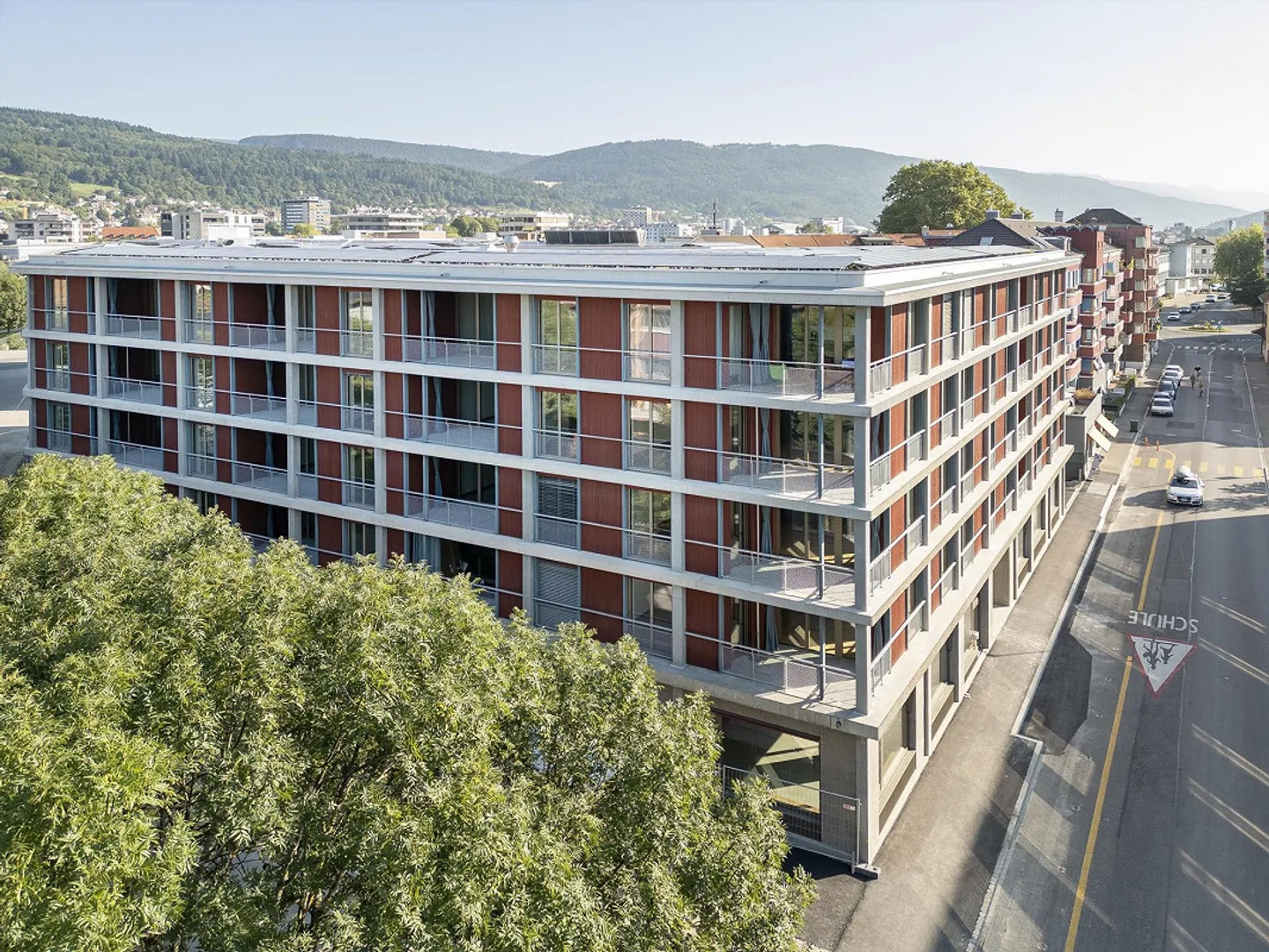 Propriété commerciale à Bienne - Photo 1 sur 6