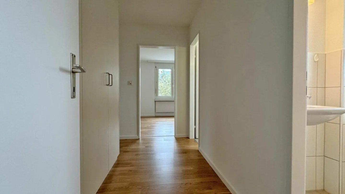 4.5 room apartment (3rd floor right) in beautiful Herblingen - Photo 6 of 11