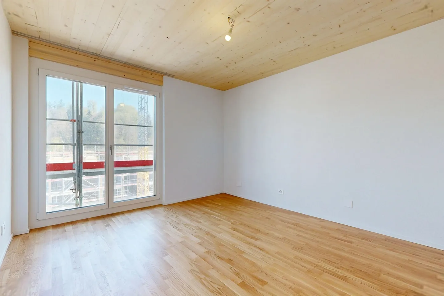 Superbo appartamento nuovo di 4,5 stanze con balcone e comfort moderno! - Foto 5 di 9