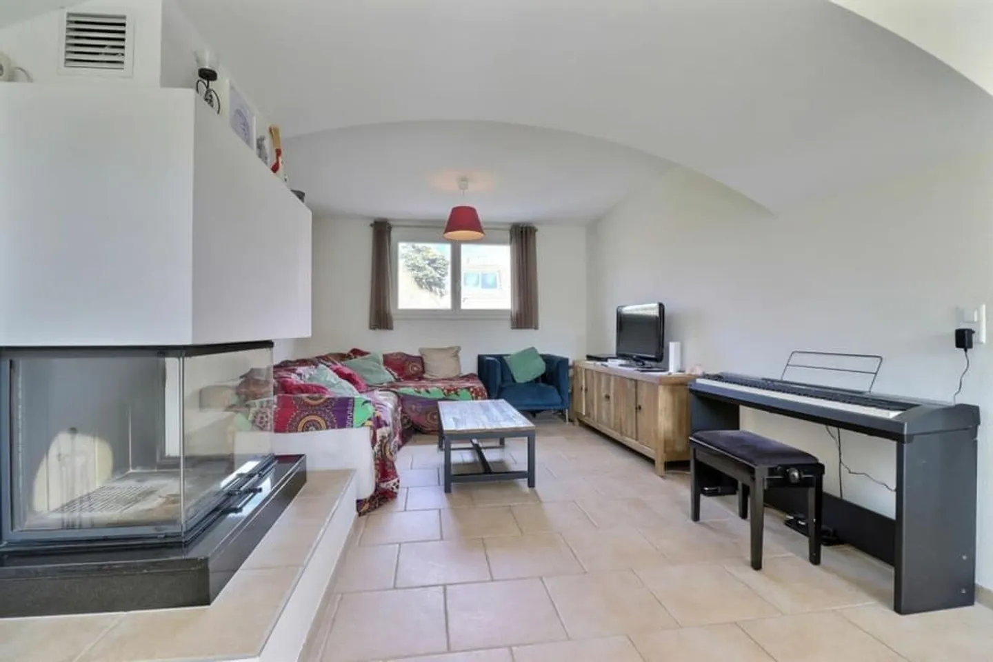 Semi-Detached Villa 4.5 Rooms in La Tour-de-Peilz - Photo 8 of 13