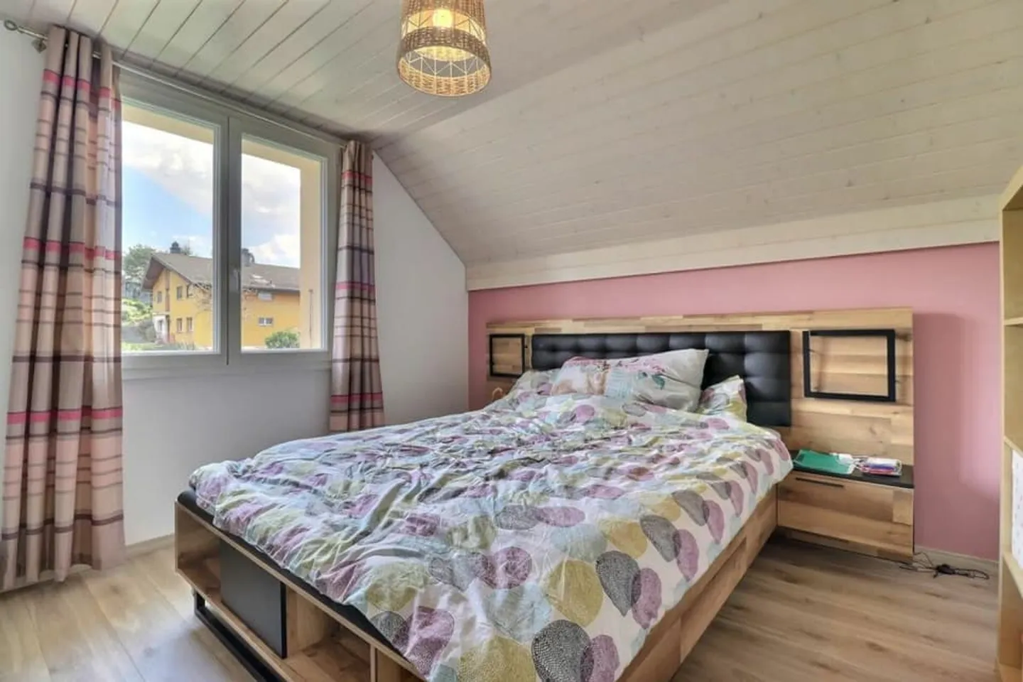 Semi-Detached Villa 4.5 Rooms in La Tour-de-Peilz - Photo 11 of 13