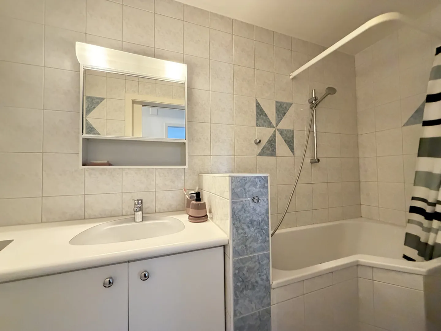 Appartement avec 2 balcons - Photo 9 sur 10