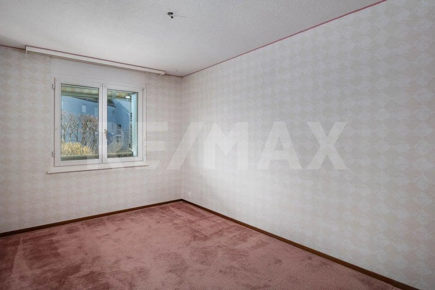 Great location: sunny, quiet and family-friendly - Photo 13 of 13