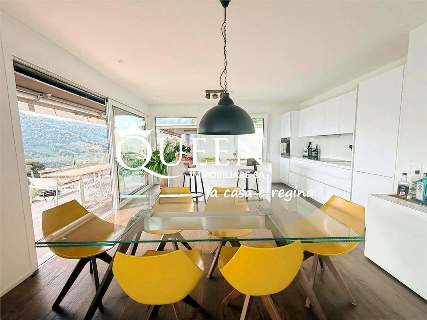 Rovio: Penthouse 4.5 Zimmer, 125 m², Terrasse 80 m², Blick auf den Luganersee - Foto 5 von 13