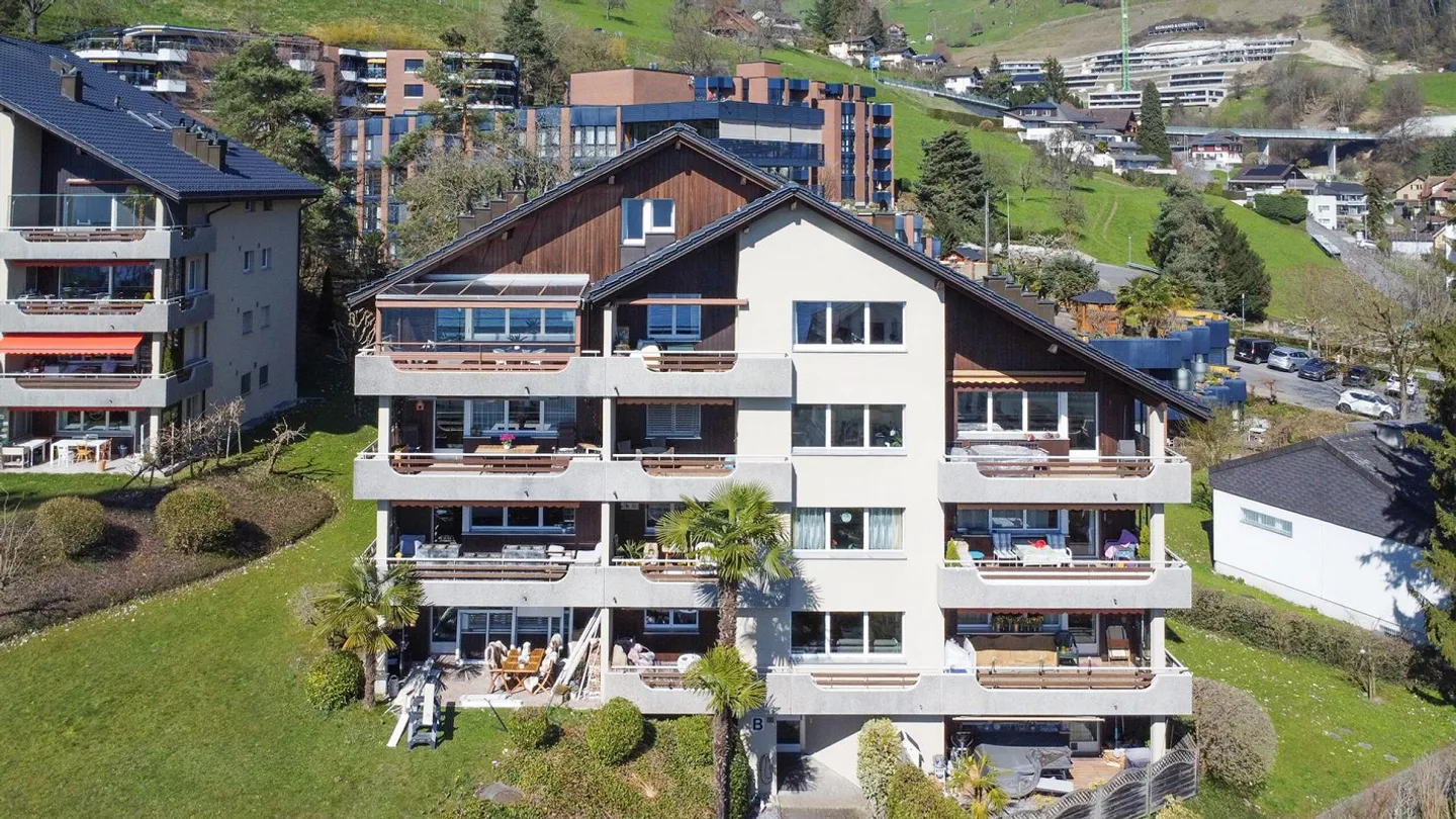 APPARTAMENTO MAISONETTE ATTRATTIVO CON VISTA SPECTACOLARE - Foto 4 di 5