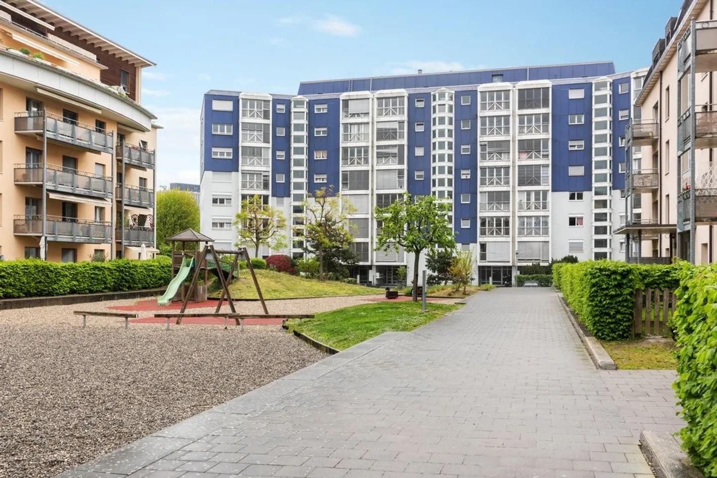 For rent without deposit - Spacious accommodation in an urban area - Photo 2 of 2