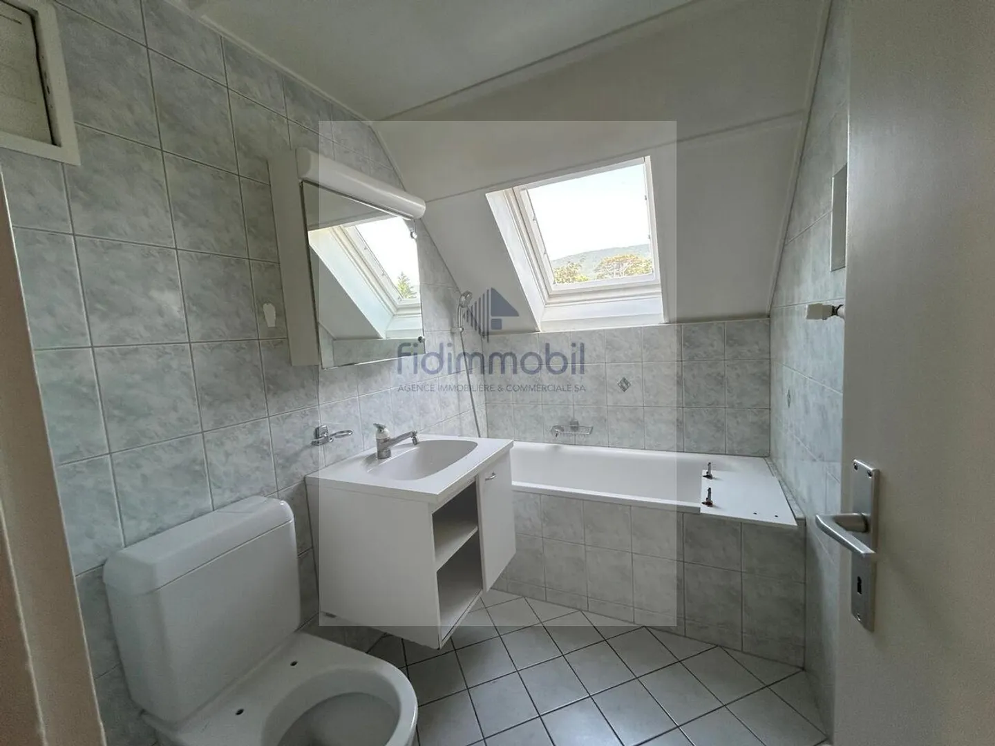 Apartment for rent - Photo 6 of 6