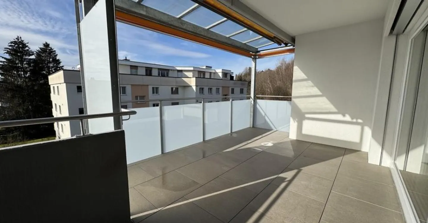 Appartement attrayant de 4,5 pièces avec balcon spacieux - Photo 10 sur 12