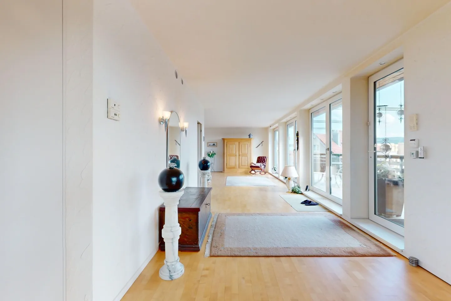 Exclusive 300 m² Penthouse Apartment with Private Lift Access – Wallisellen - Photo 12 of 13