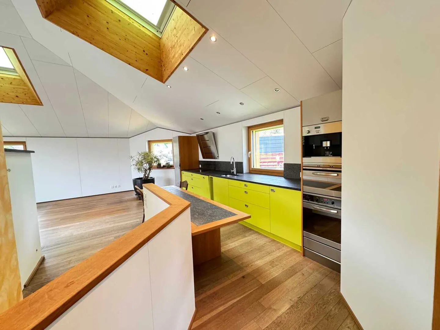 5.5-Room Maisonette Apartment with Terrace and View in Mosnang - Photo 5 of 13