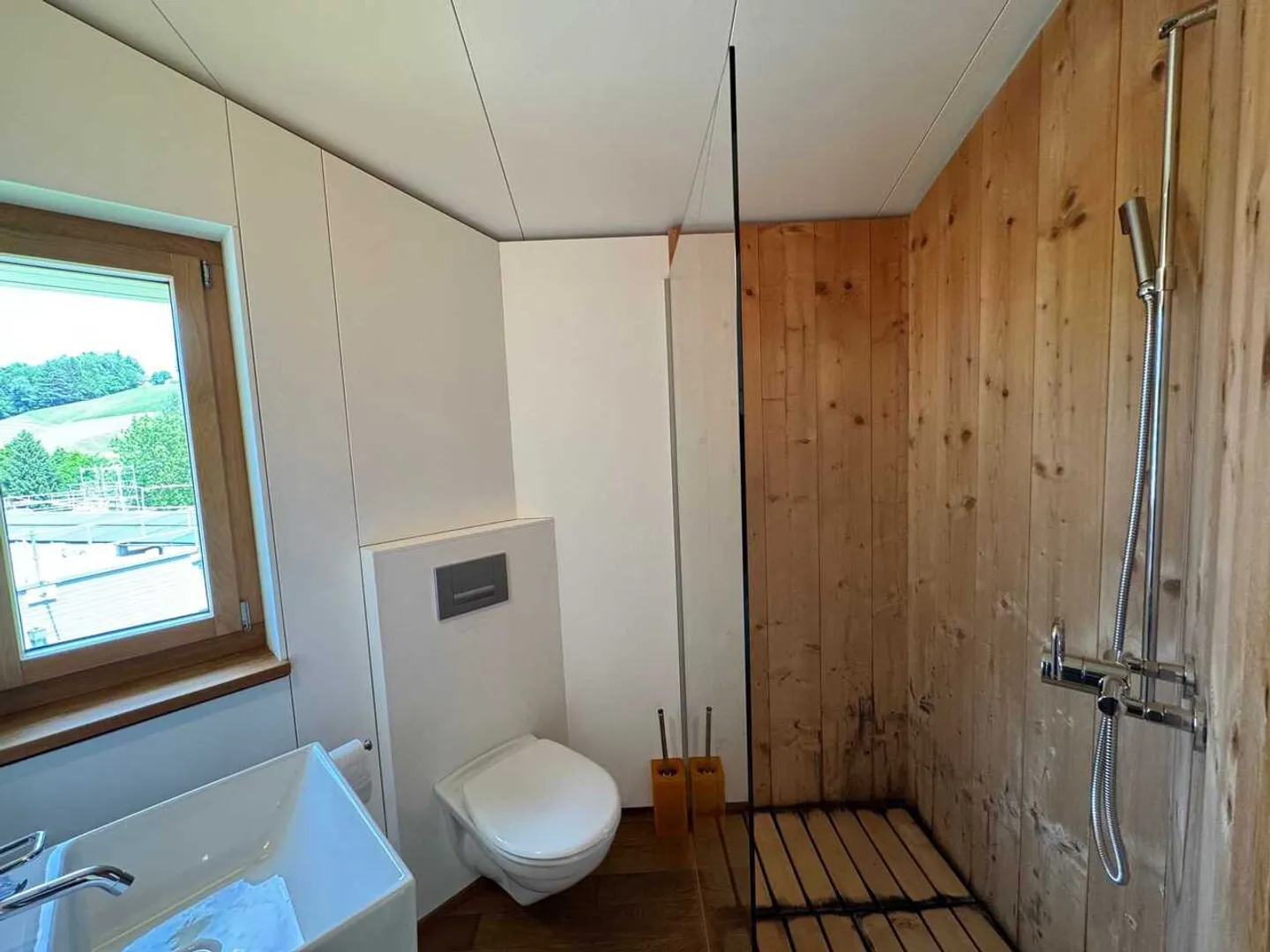 5.5-Room Maisonette Apartment with Terrace and View in Mosnang - Photo 8 of 13