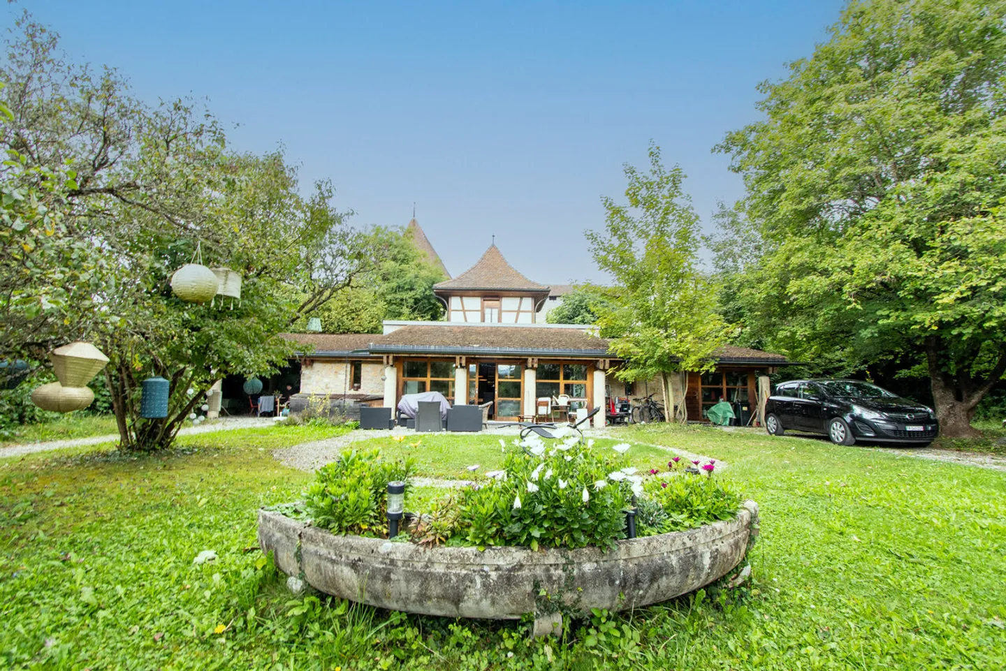 For Sale: Villa Bellevue - Photo 4 of 16