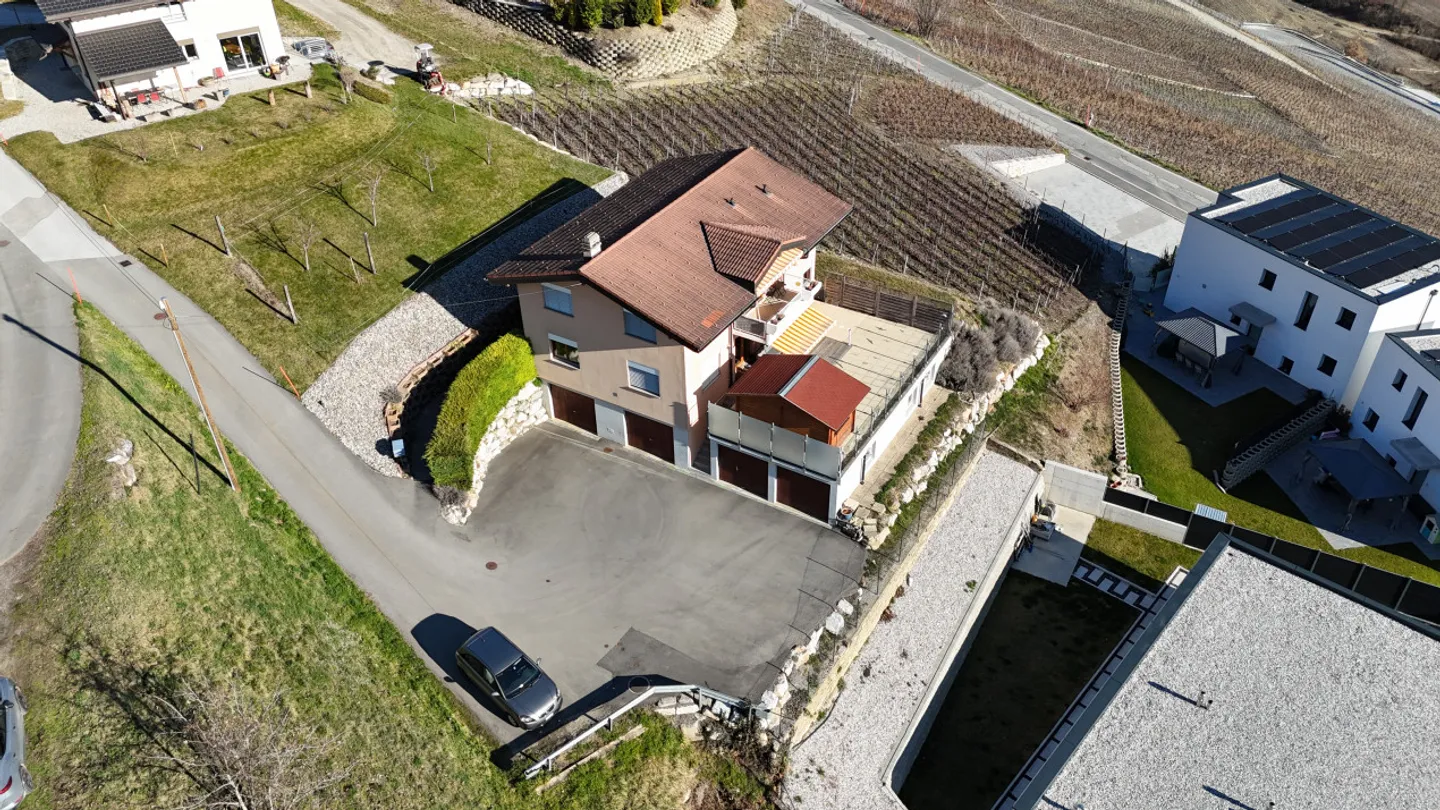 Exceptional Villa in Chandolin (Savièse) - Photo 2 of 21