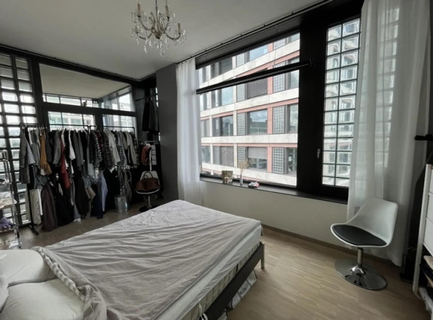 2½ ROOM APARTMENT IN ZURICH - DISTRICT 4, FURNISHED, TEMPORARY - Photo 6 of 9