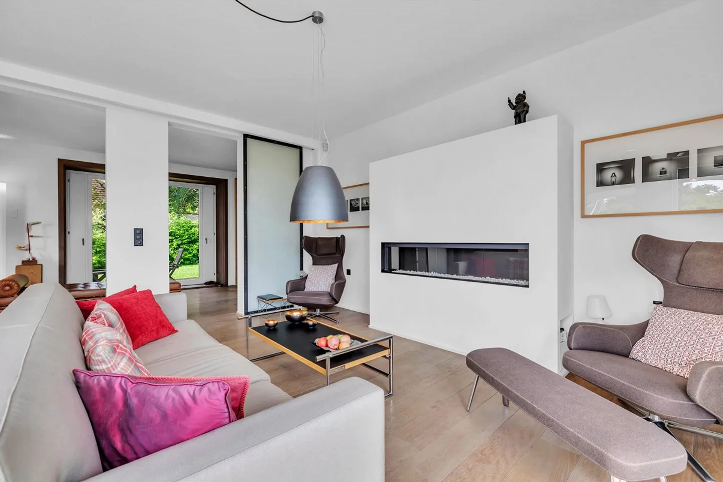 Villa with expansion possibilities & land reserve - Photo 6 of 11