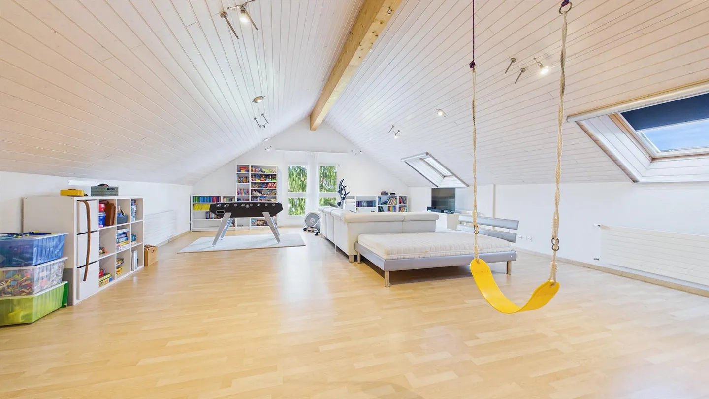 Geräumiges Familienhaus mit Flexibilität - Foto 18 von 30