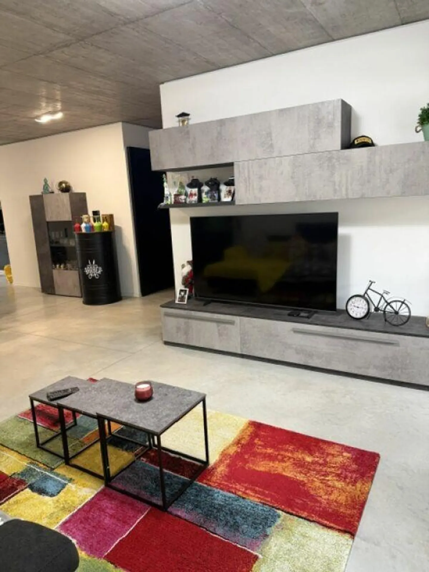Wir vermieten eine große und moderne 2,5-Zimmer-Wohnung in zentraler Lage - Foto 5 von 16