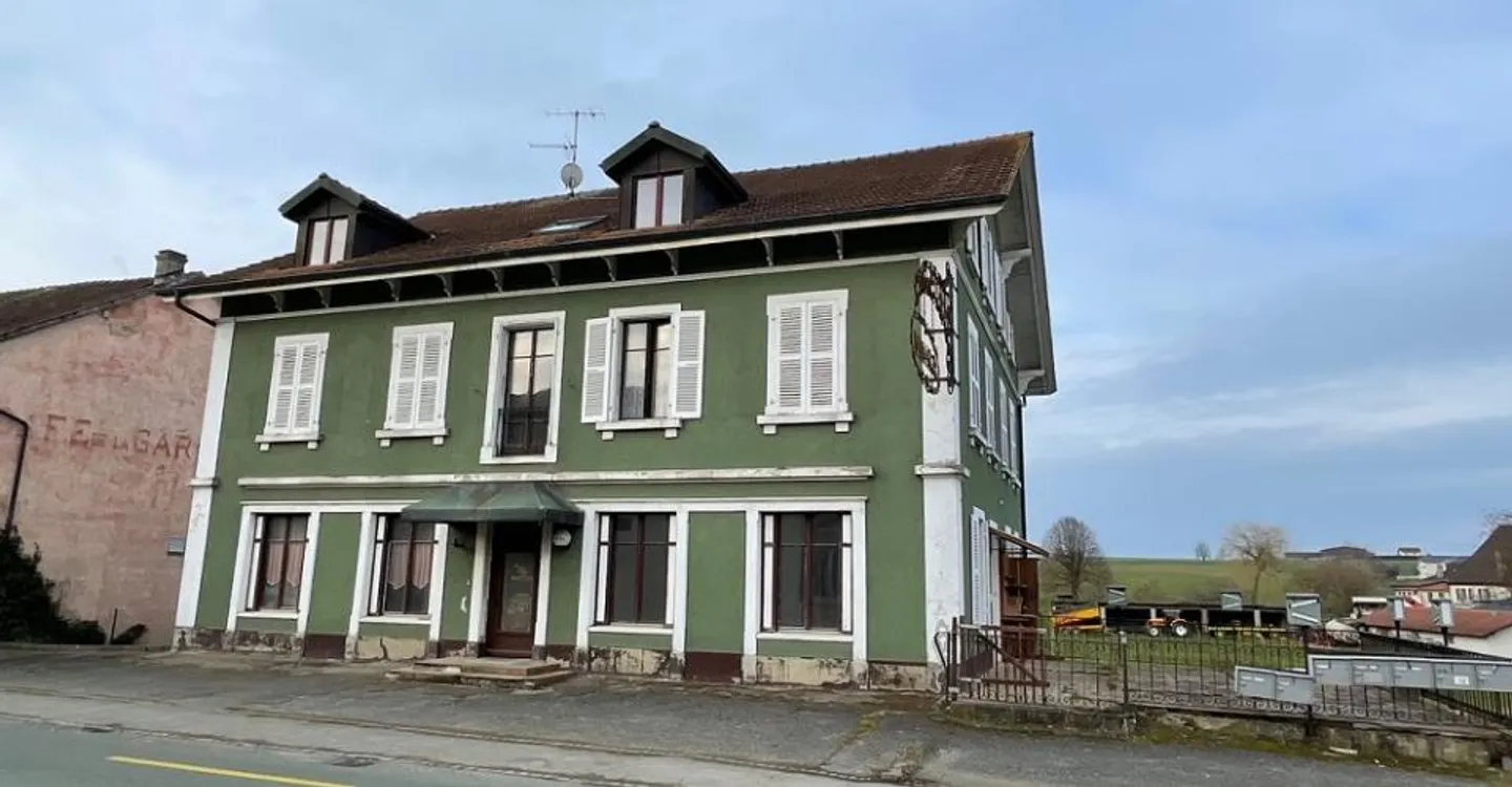 Rental Building, Bonfol - 450000 - Photo 4 of 13