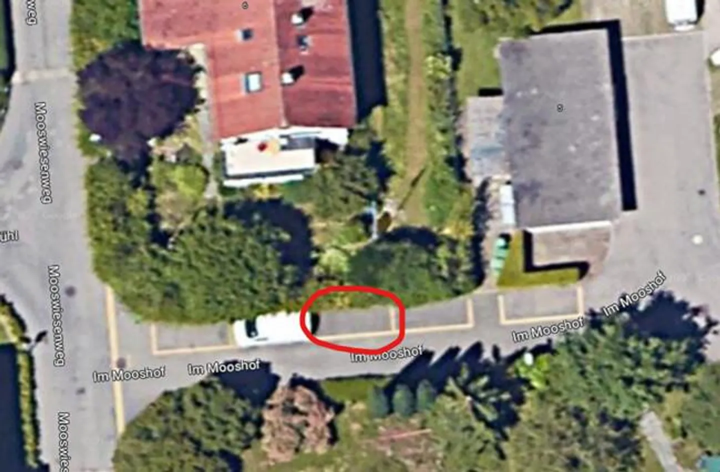 Outdoor parking space in Oberwinterthur for rent from August 1, 2026 - Photo 1 of 3