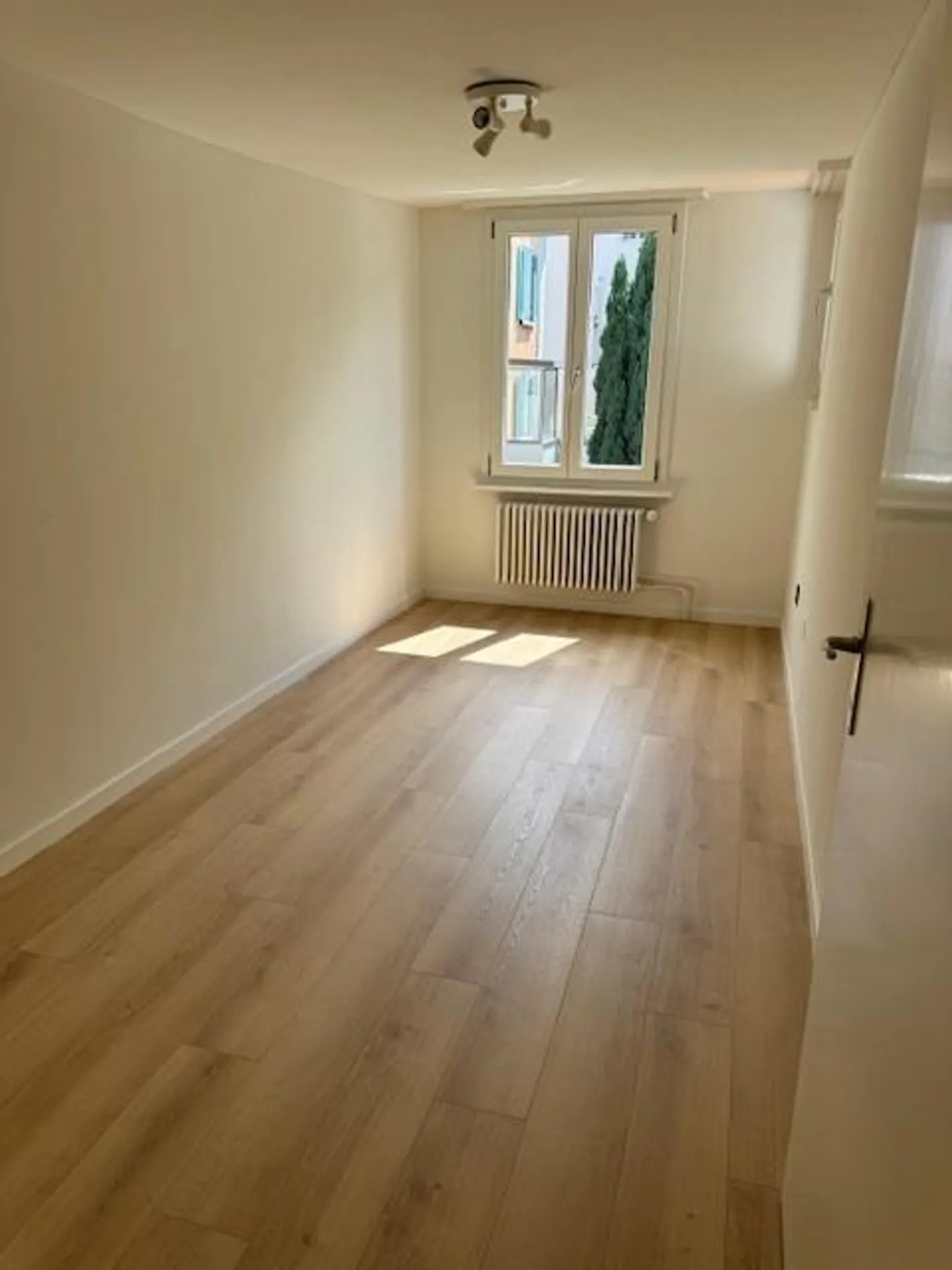 2-room apartment for rent in a central location - Photo 3 of 8