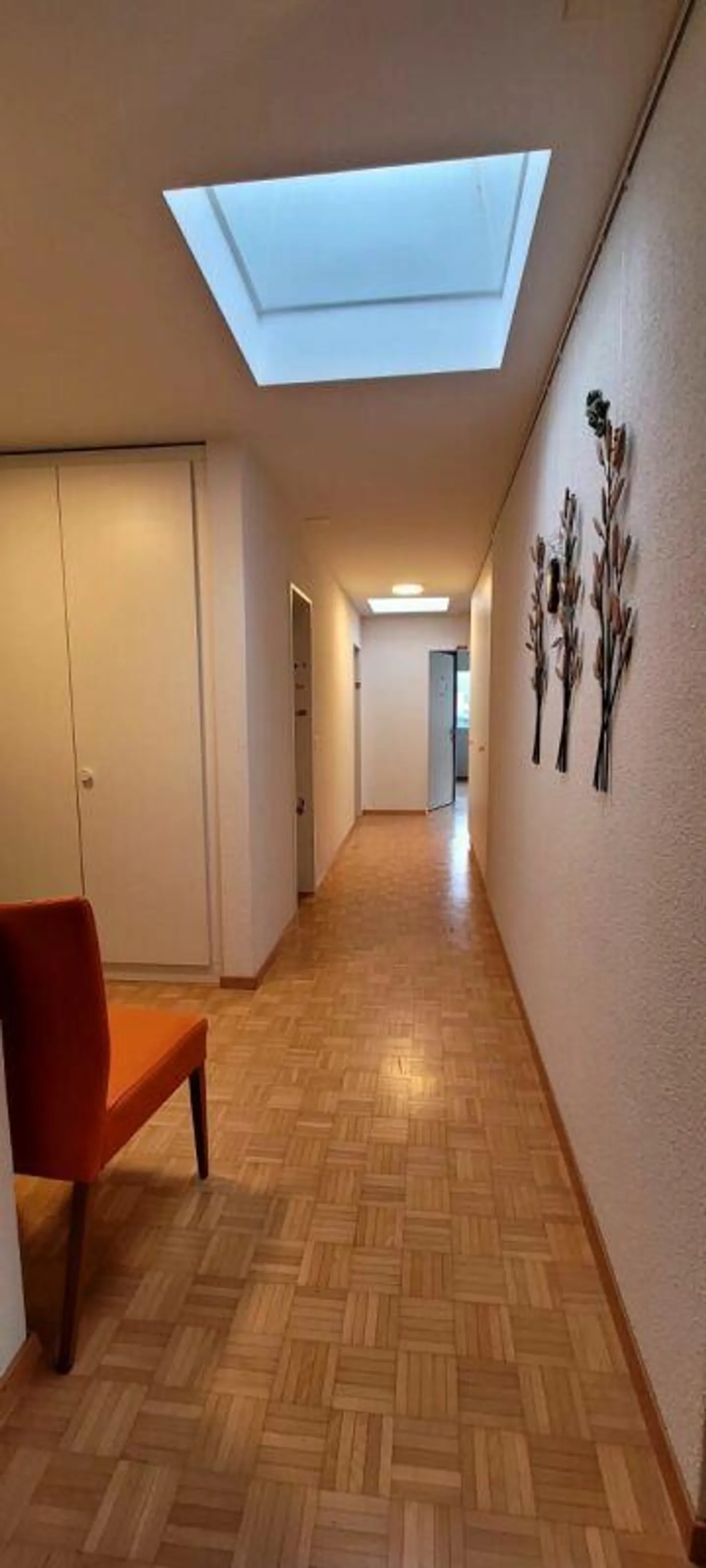 Ampio appartamento di 3,5 locali ad Adliswil - Foto 2 di 8