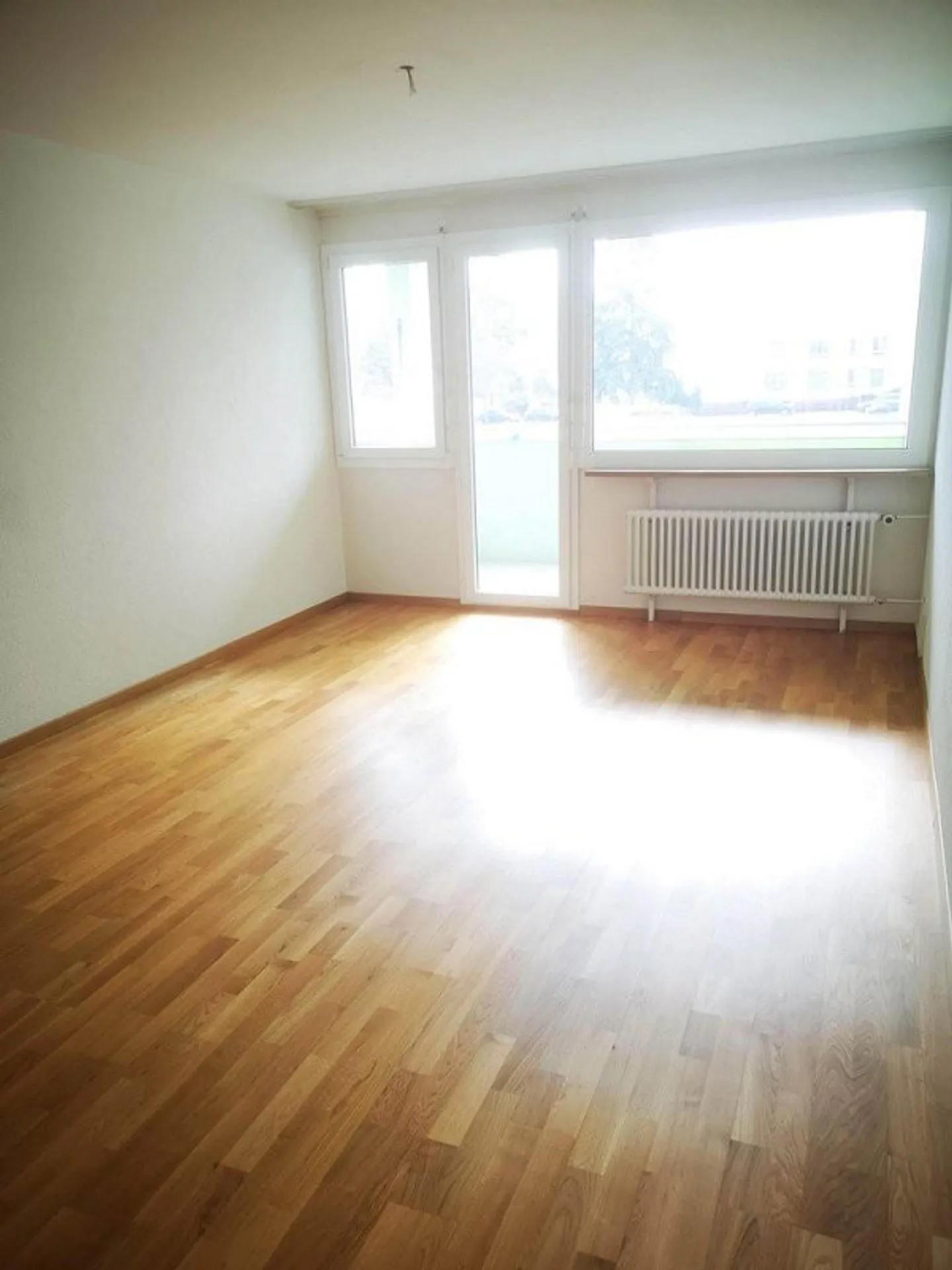 Schöne 2.5-Zimmerwohnung in Murten - Photo 5 of 9