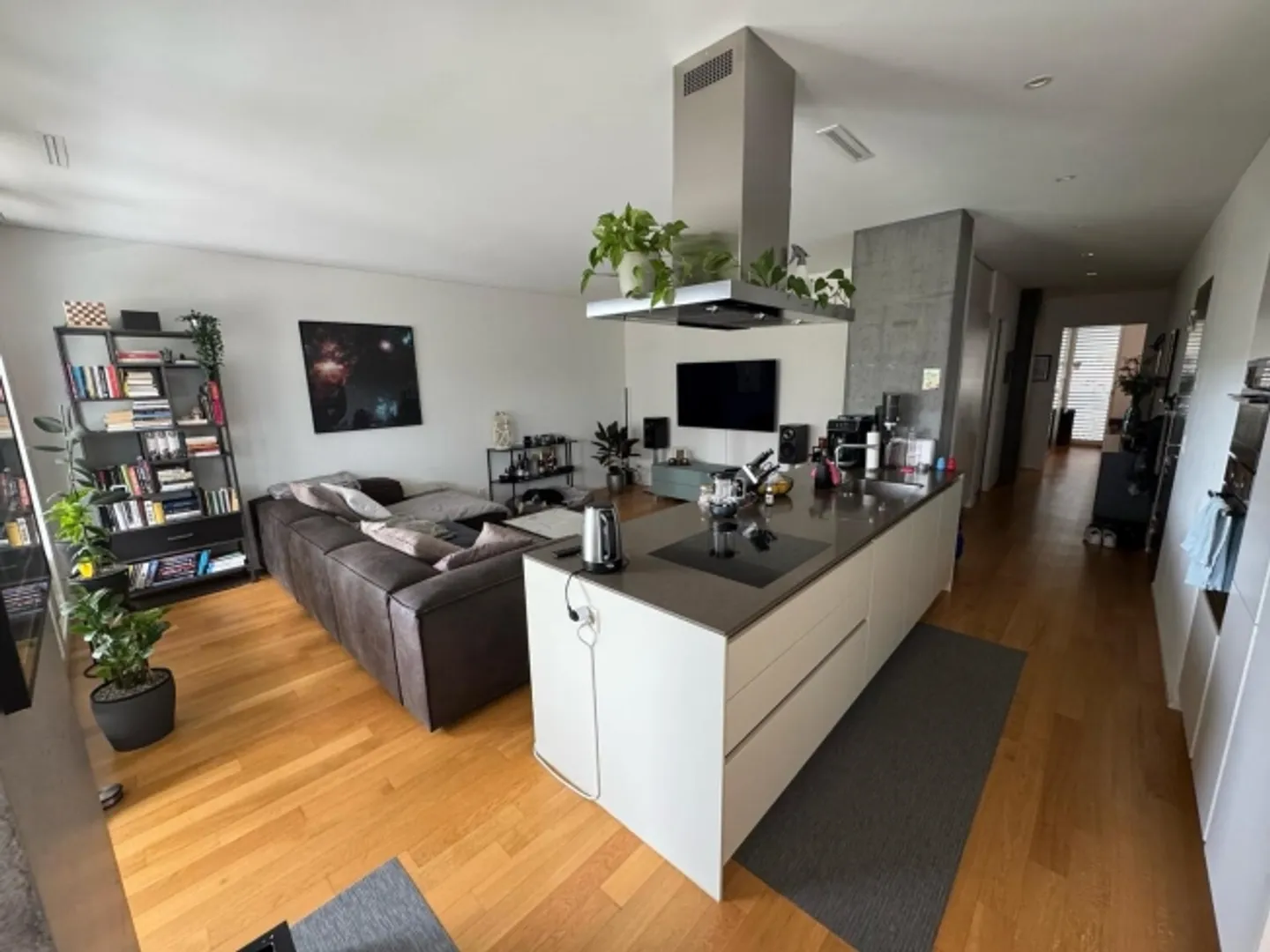 «3½ ZI-WOHNUNG IN ZÜRICH - KREIS 5 INDUSTRIEQUARTIER, MÖBLIERT» - Foto 3 von 7
