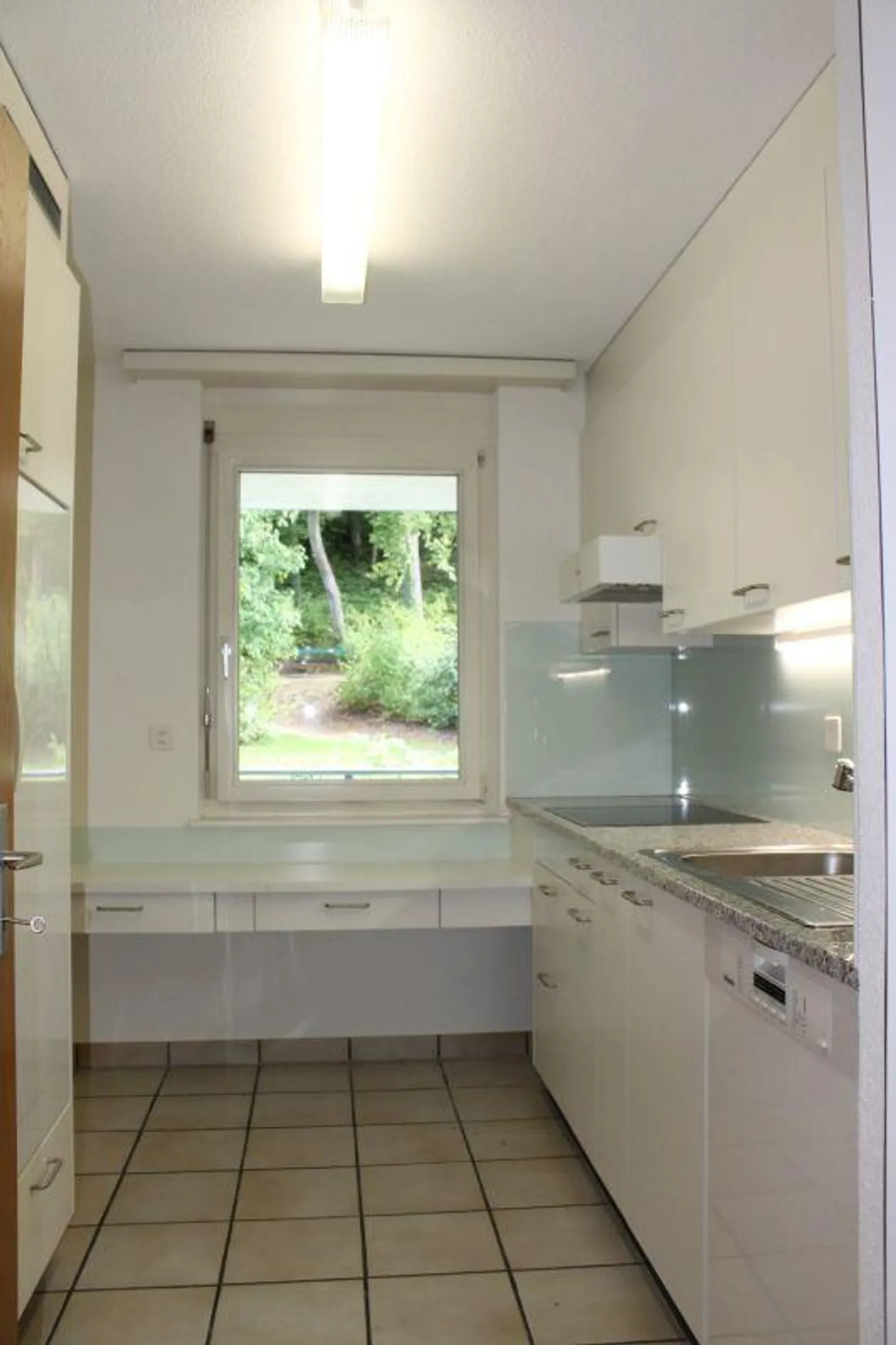 Ruhige Wohnlage mit fixen Nebenkosten - Foto 3 di 8