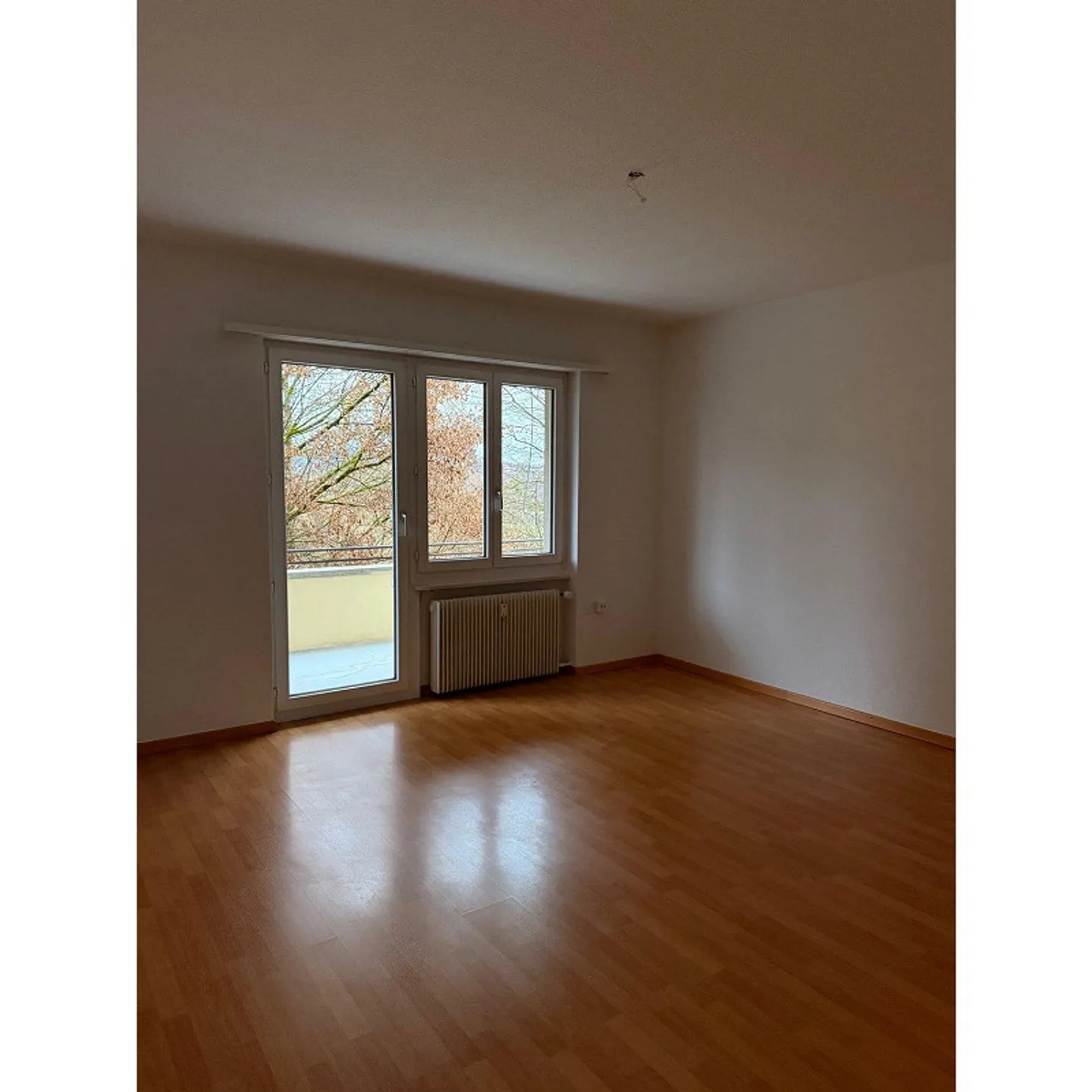 Appartement 3.5 pièces dans un emplacement central à Zollikofen - Photo 6 sur 7