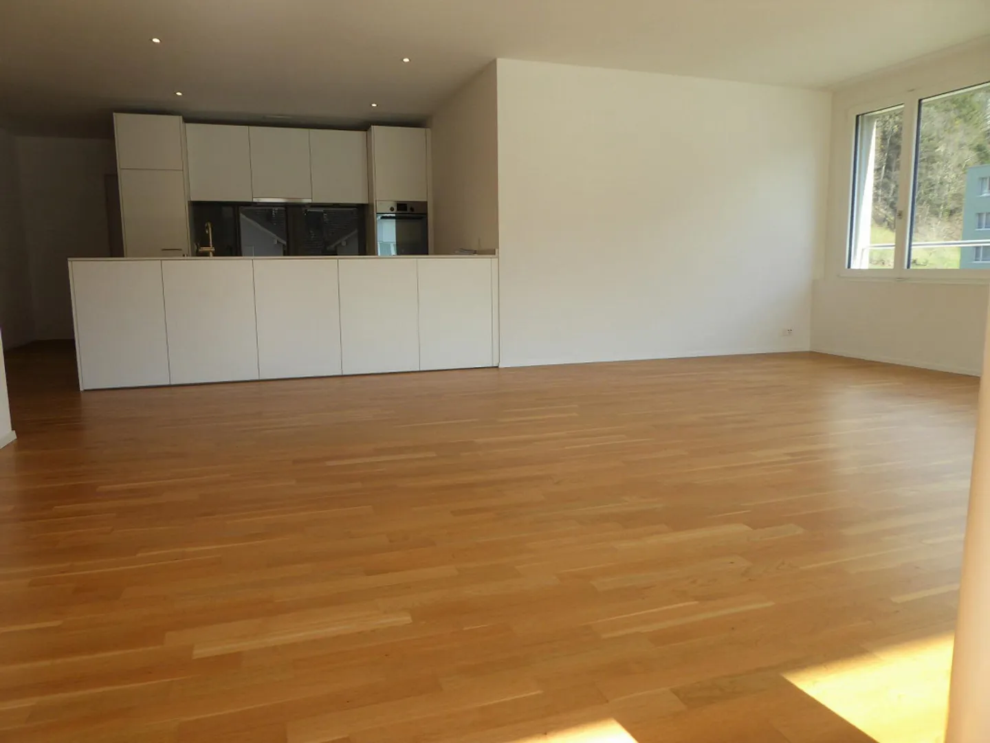 modern 4.5-room apartment on the ground floor - Photo 2 of 8