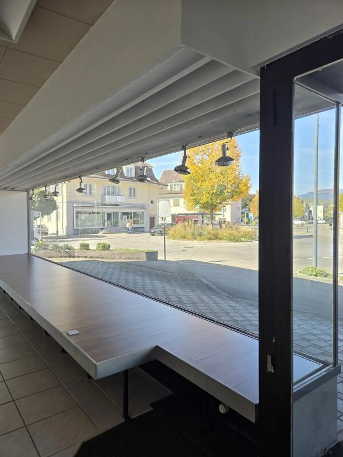 Spazio Commerciale di Prima Scelta a Gerlafingen - Foto 7 di 12