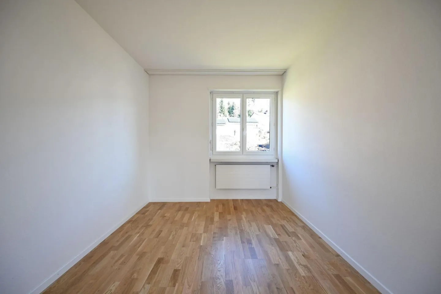 Appartamento familiare ristrutturato a Thörishaus con garage e parcheggio esterno - Foto 6 di 9