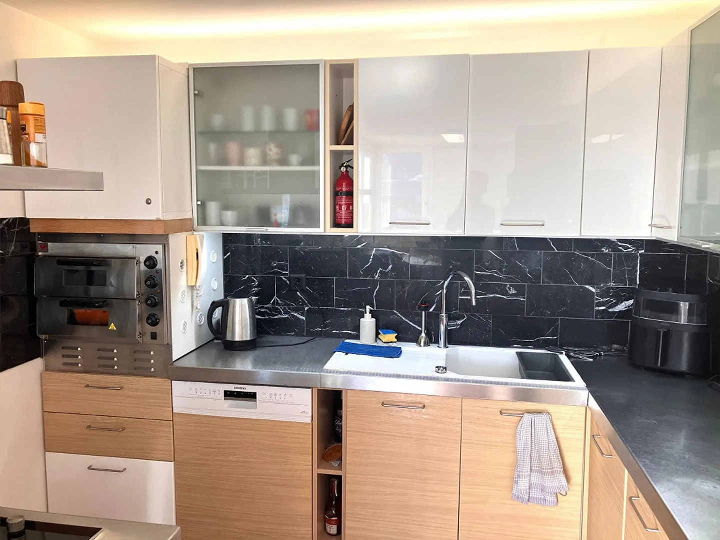 Appartamento ristrutturato con vista lago - Foto 4 di 10