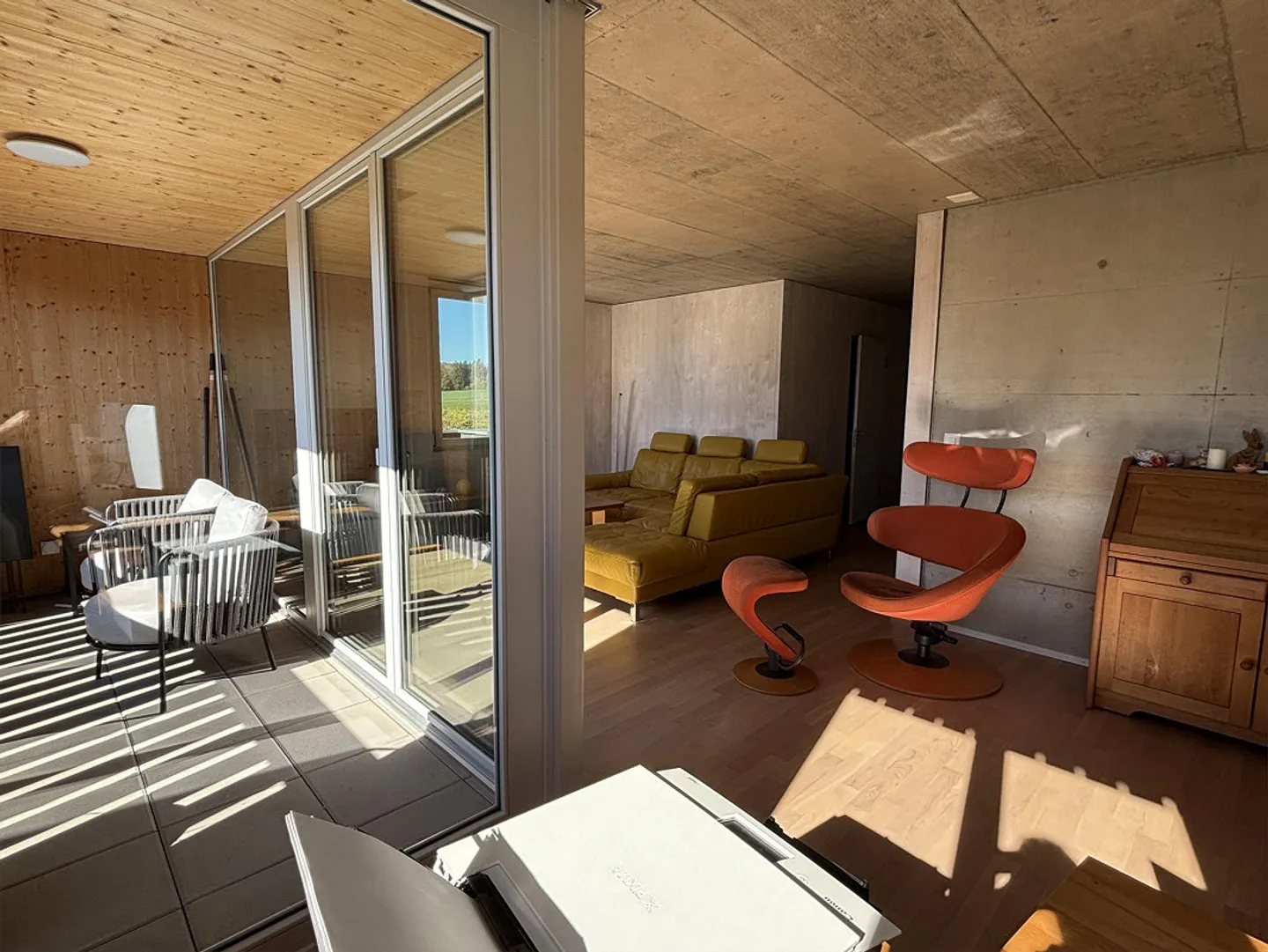 Spacious 5.5-Room Maisonette Cooperative Apartment - Photo 1 of 23