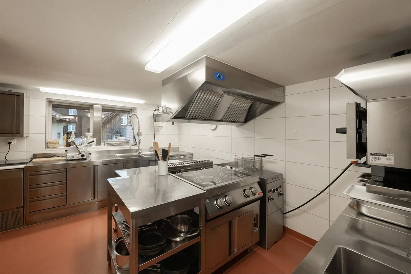 Restaurant Traube - Photo 4 of 11