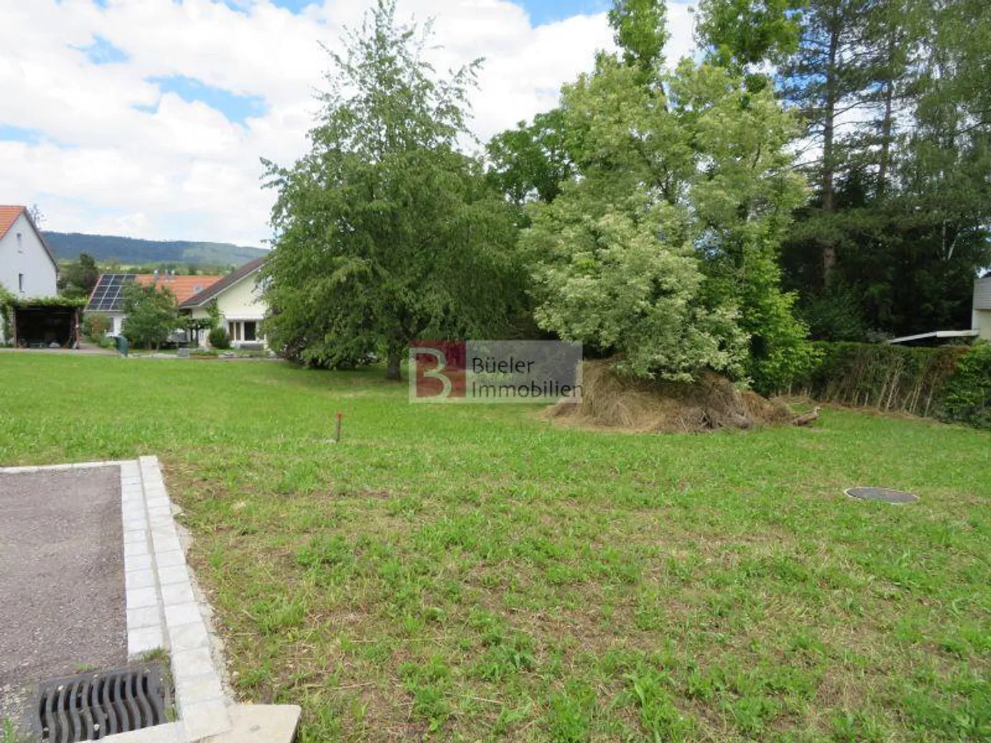 Erschlossenes Bauland in ruhiger Lage - Foto 2 von 5