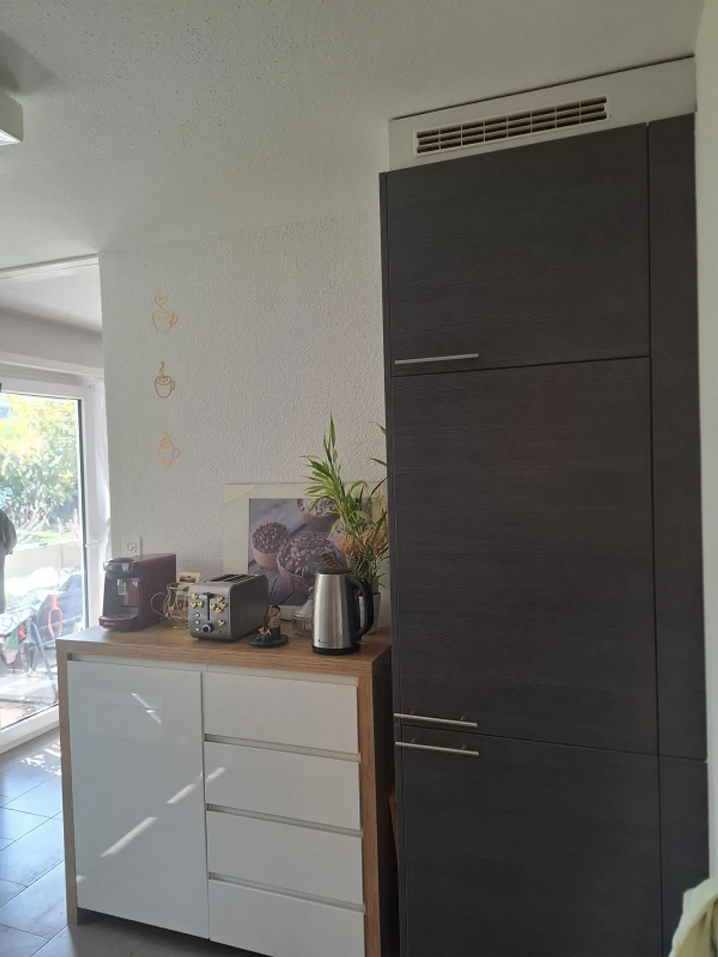 2 1/2 Room Apartment for Rent on the 2nd Floor - Photo 6 of 9