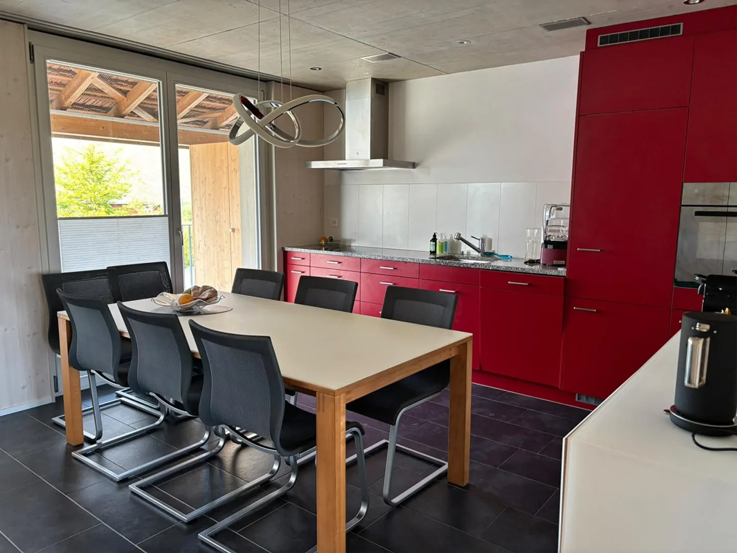 Spacious 5.5-Room Maisonette Cooperative Apartment - Photo 20 of 23