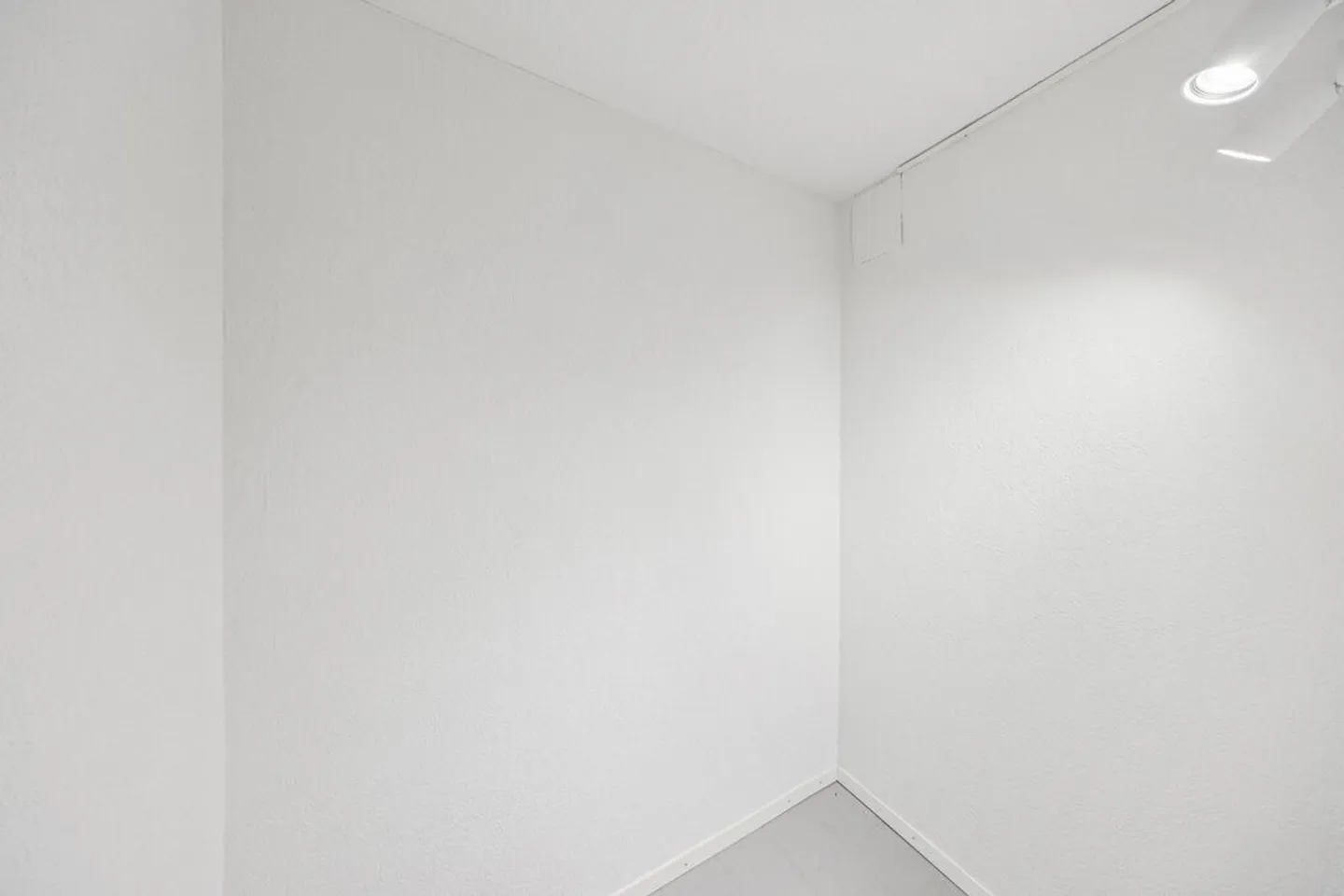 Modernes 3.5-Zimmer-Apartment - Foto 6 von 7