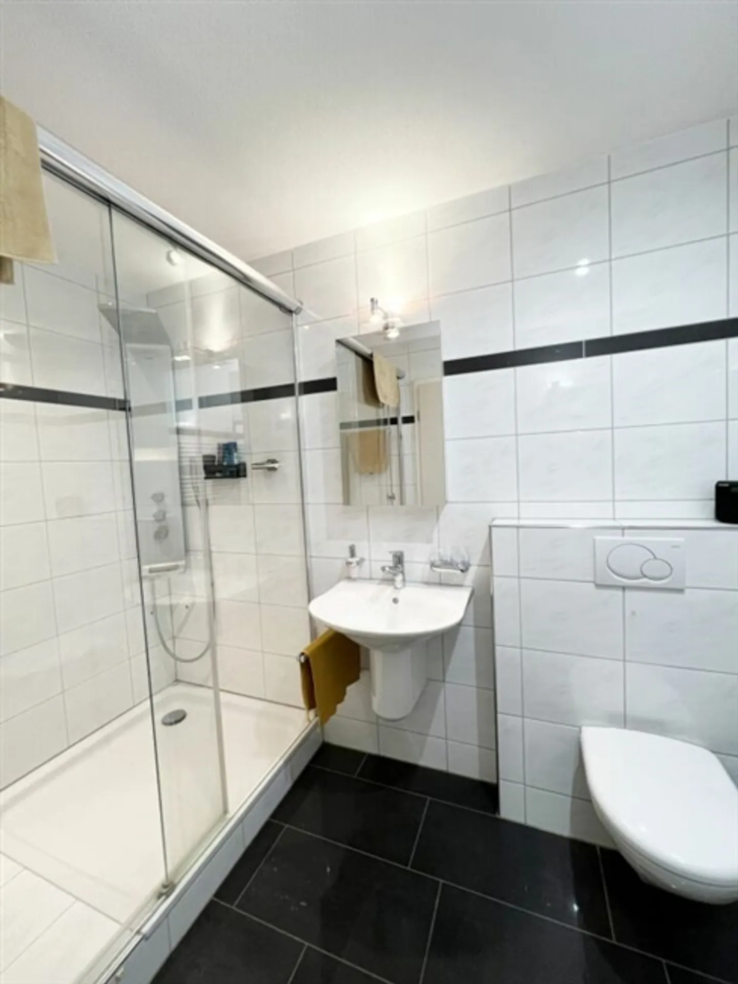 Votre nouveau chez-vous avec charme, soleil et qualité de vie - Photo 10 sur 12