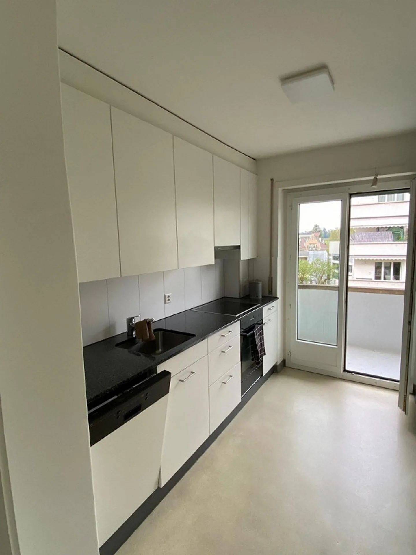 Charmante 3-Zimmerwohnung in Luzern - Foto 3 von 9