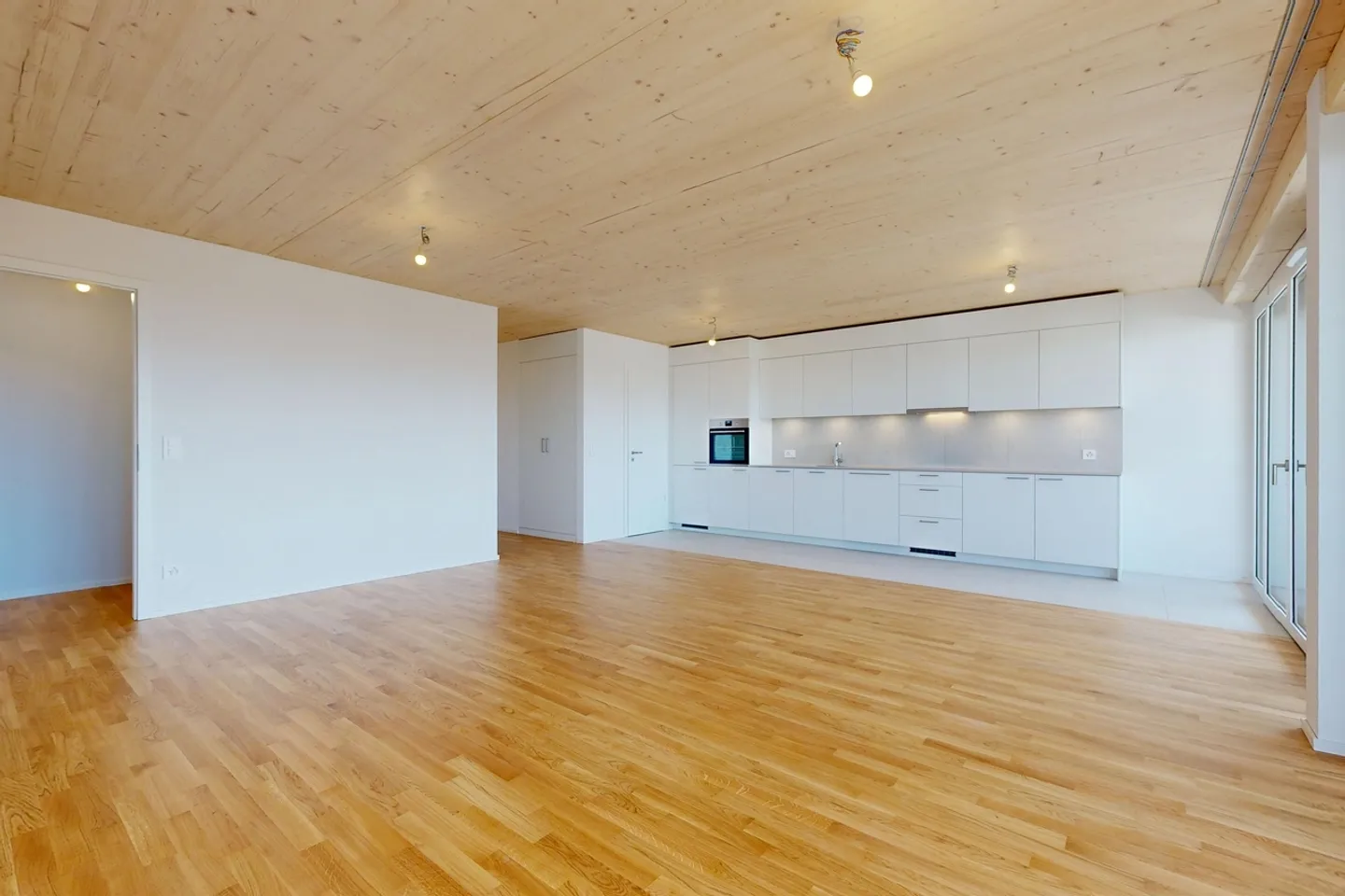 Geräumige 4.5-Zimmer-Wohnung mit Balkon und modernem Komfort! - Photo 3 sur 11