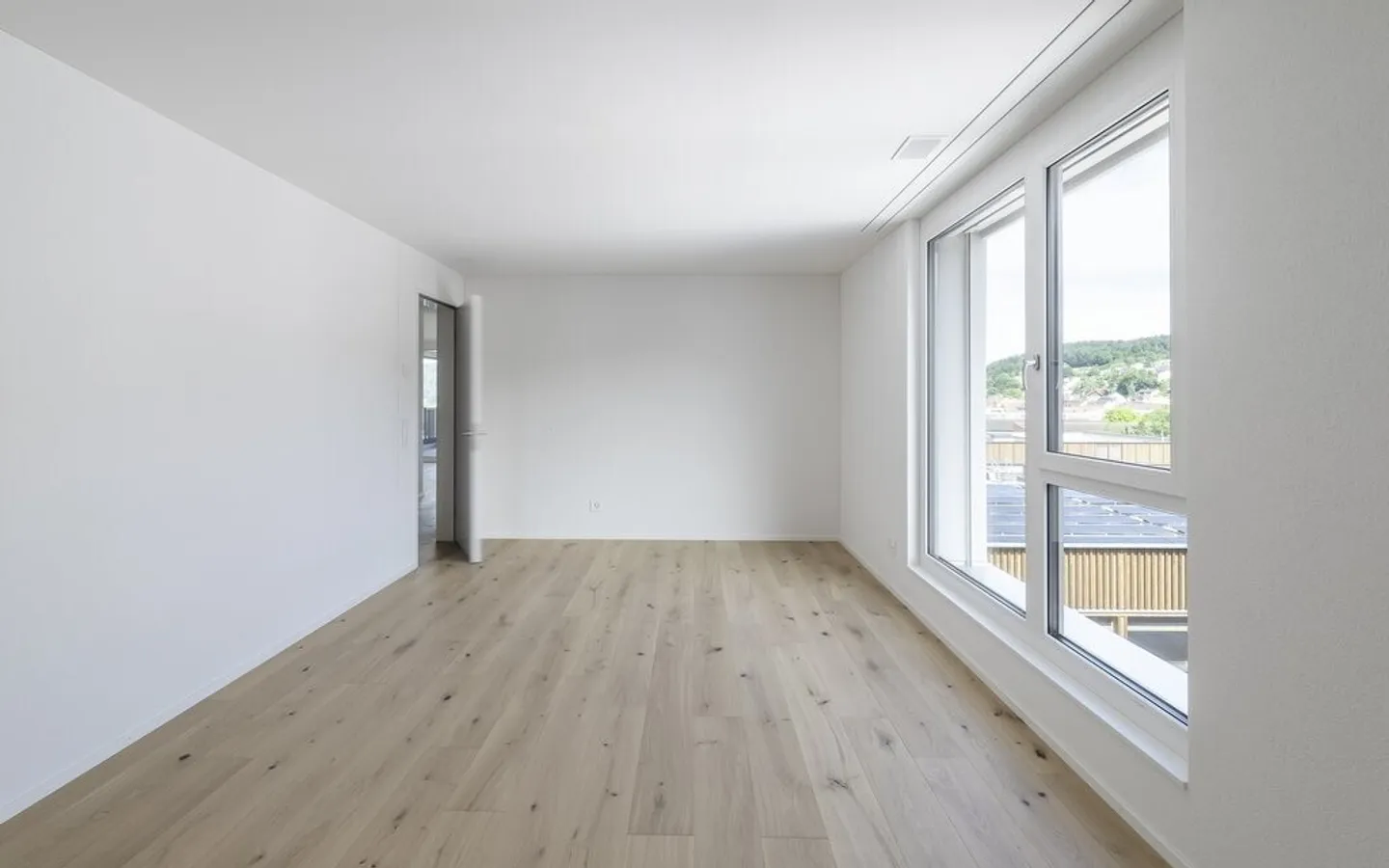 Space for the whole family - Photo 5 of 11