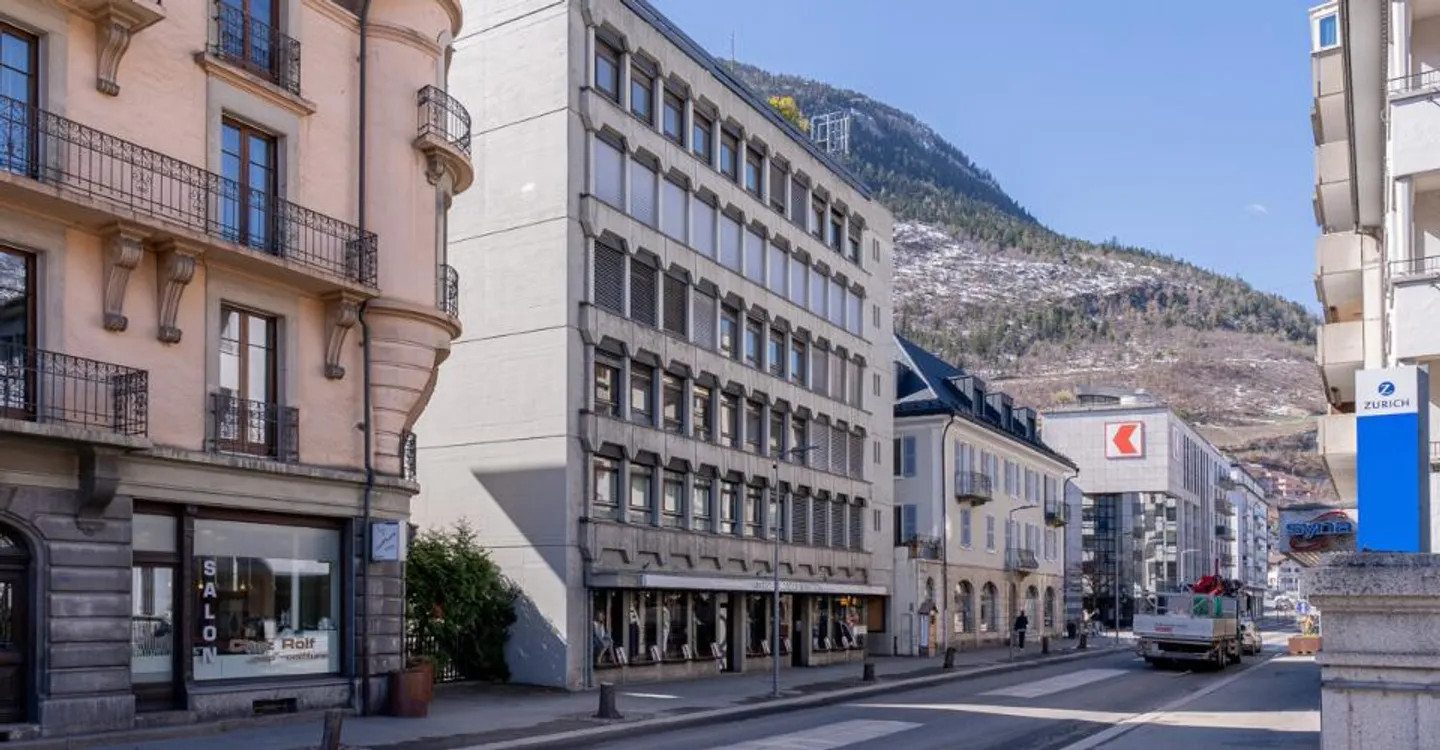 Proprietà commerciale versatile nel centro di Visp - Foto 2 di 6