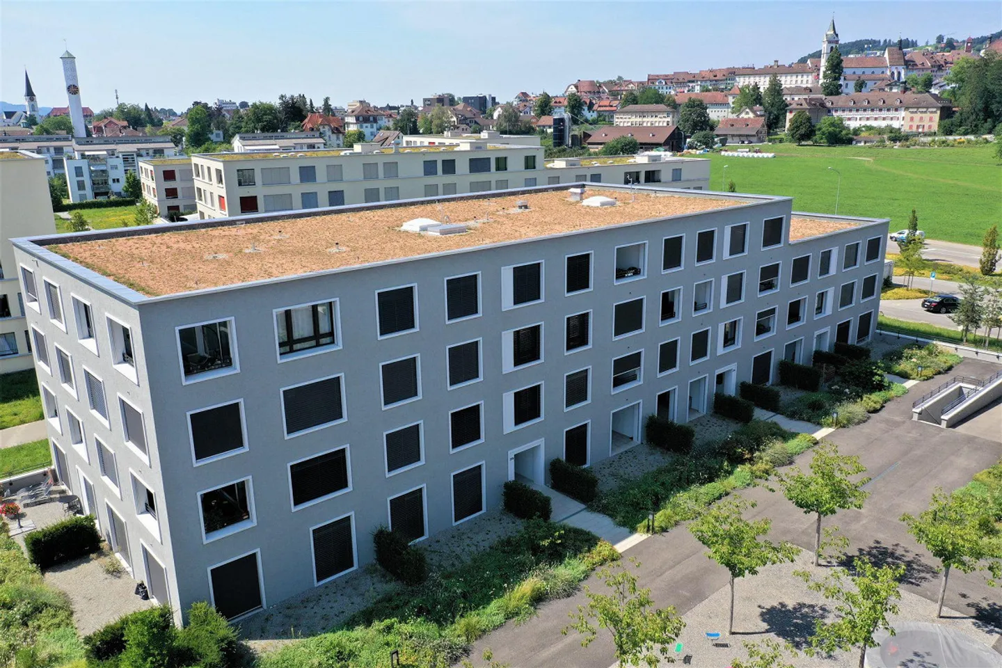 Attractive apartment waiting for charming singles - Photo 7 of 7