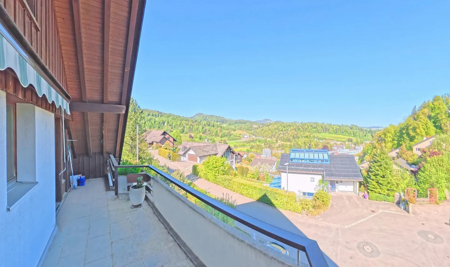 Charming multi-family house seeks new owner - Photo 2 of 5