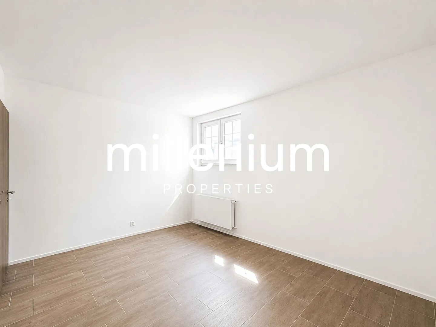 Beautifully renovated duplex in the heart of Gimel - Photo 6 of 7