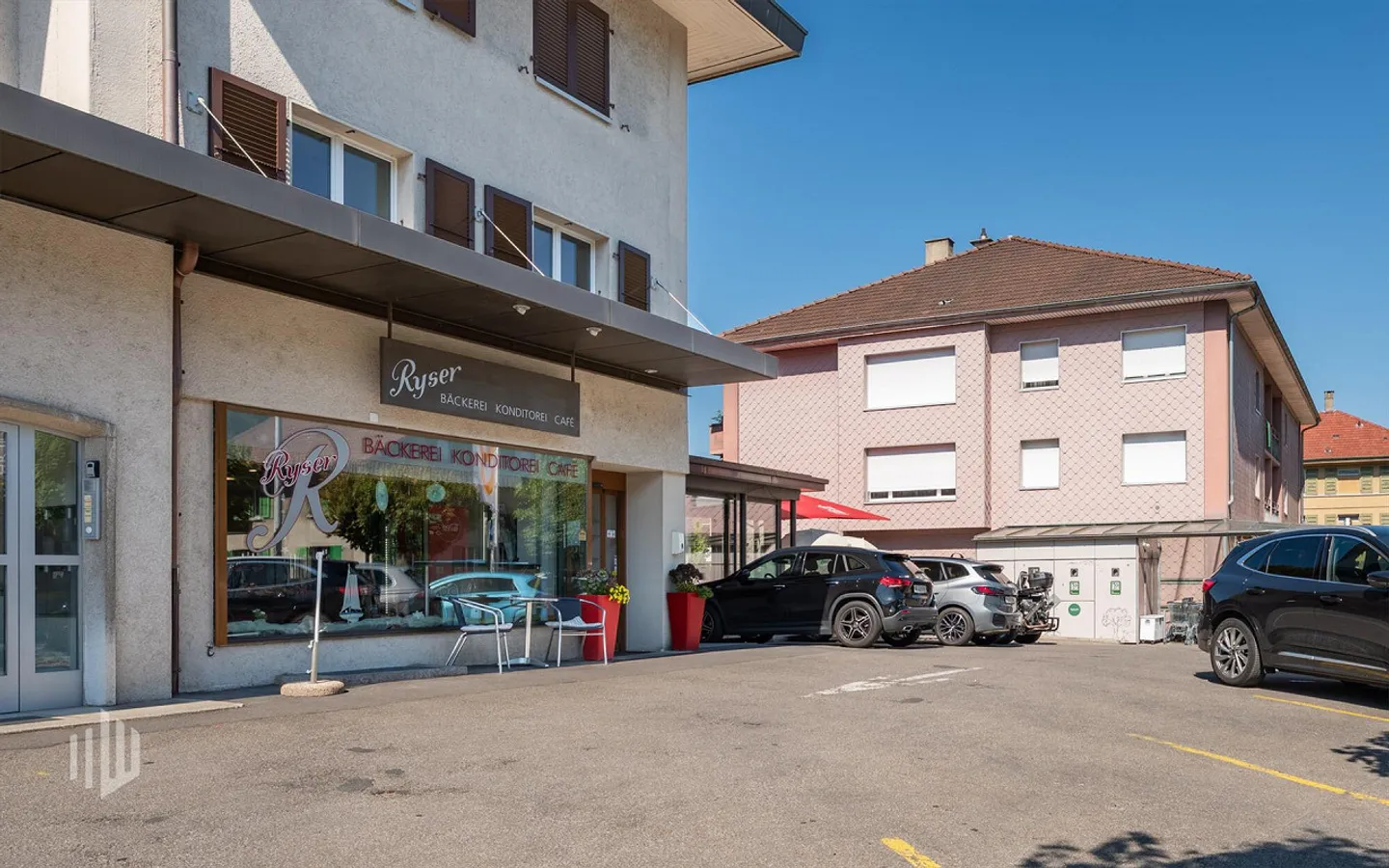 ImmoWyss - Attractive building plot with 1966 m2 in a preferred residential area - Photo 8 of 13